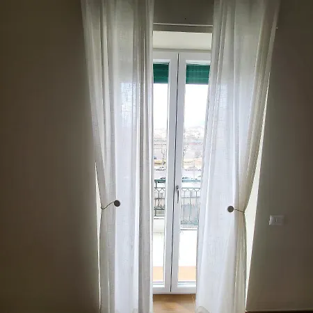 Urban 57 4*