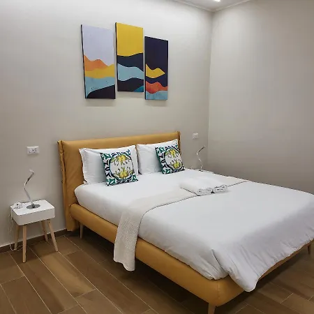 Urban 57 萨莱诺